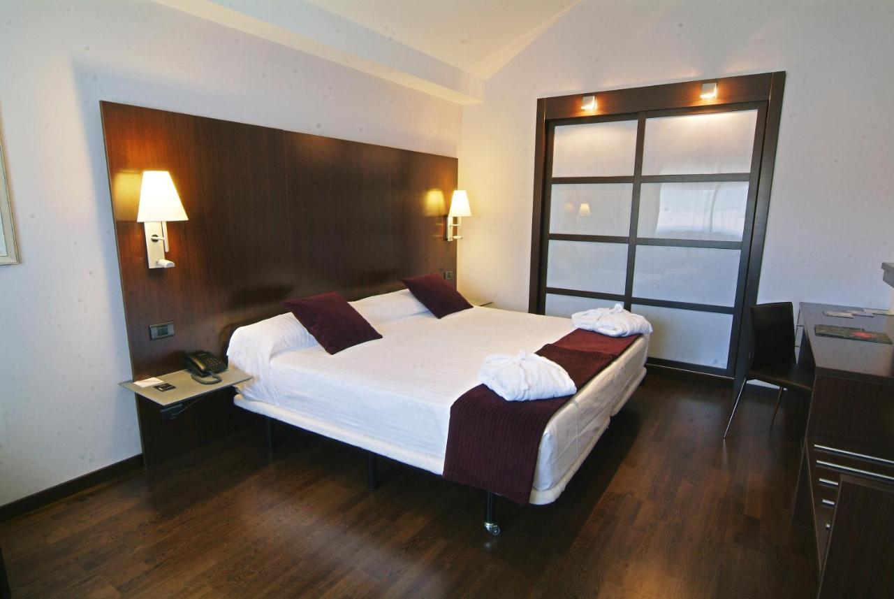 Junior Suite,1273029091:JPEG